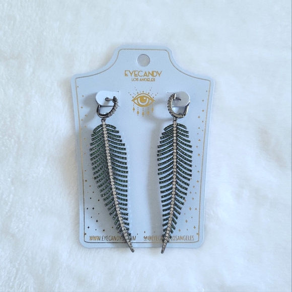eye candy Jewelry - Eye👁 Candy🍭 Los Angeles🏙 "Caleen" Green💚 Feather🪶 Earrings